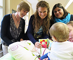 Baby Kleinkindersprechstund klein